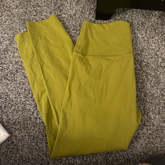 Women's Zyia Pistachio Luxe Leggings 6-8 workout pants gym athletic - Picture 4 of 4